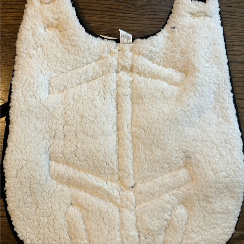 New with tags dog jacket. XL 18”
